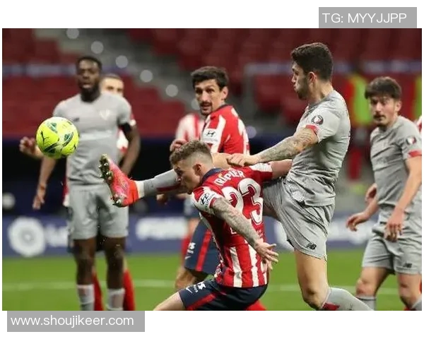 足球场上的璀璨之星三号球员的精彩瞬间与背后故事