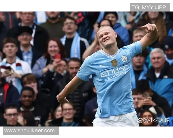 卢顿主场迎战曼彻斯特联期待精彩对决双方球员全力以赴争取胜利