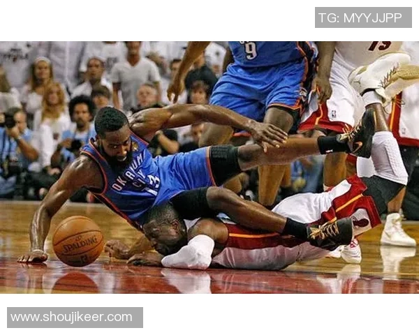 篮网与雷霆精彩对决完整版回顾全场亮点与精彩瞬间分析